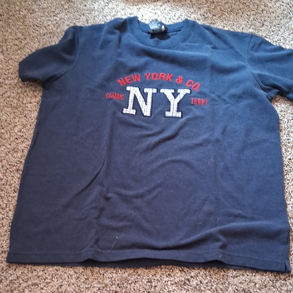 Preppy 90s New York & Company Navy Blue Graphic Tee